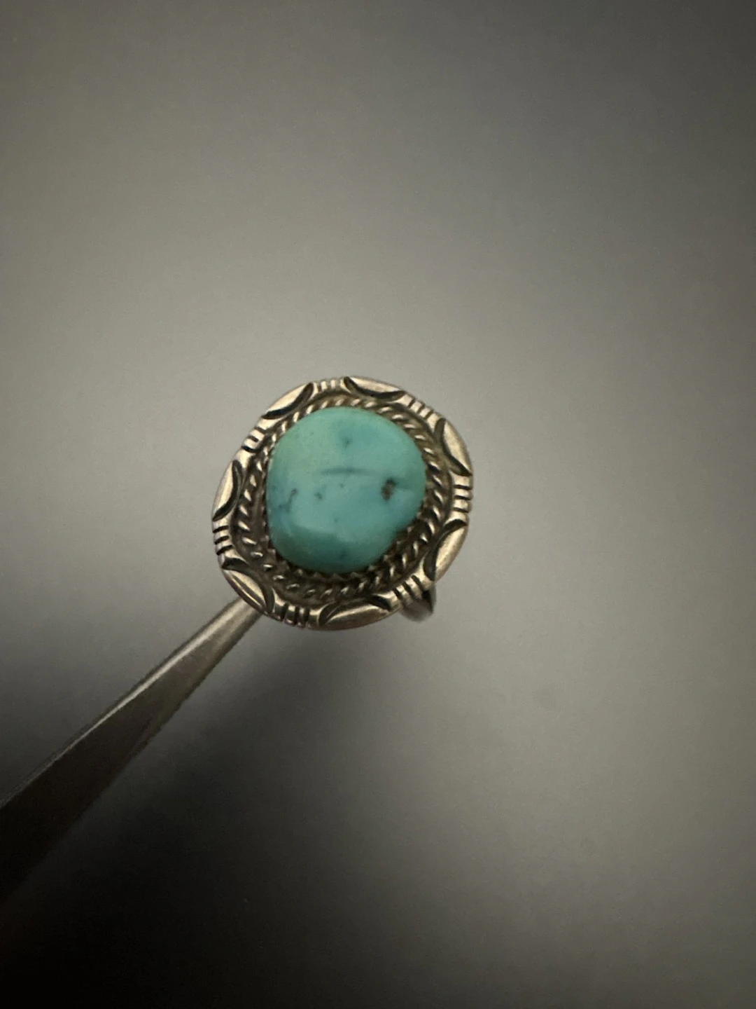 Bague en argent min 800°/°° et turquoise. Taille : 57. Poids - Lot 267