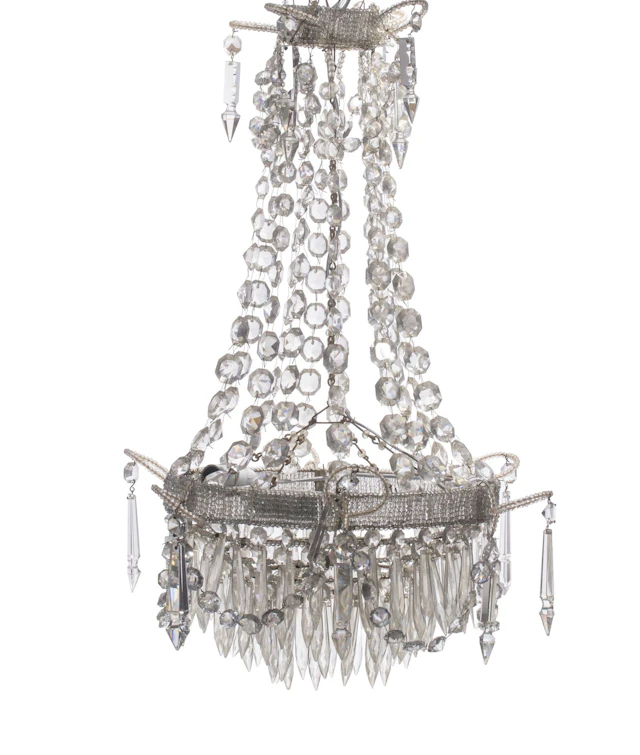 Lustre corbeille de forme circulaire entièrement habillée de - Lot 374