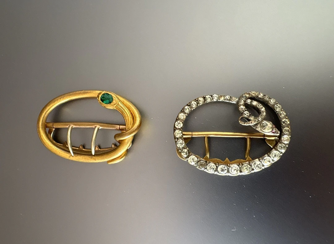 ART NOUVEAU. Deux boucles de ceinture Art Nouveau l’une en b - Lot 141