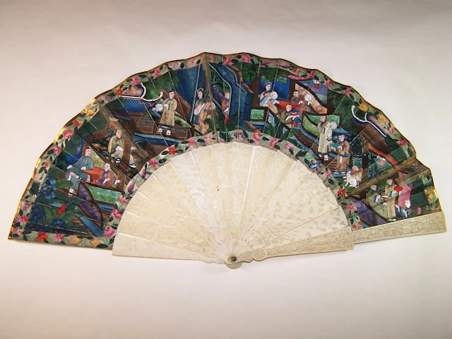 CHINE CANTON Éventail, la feuille double en papier peint sur - Lot 487