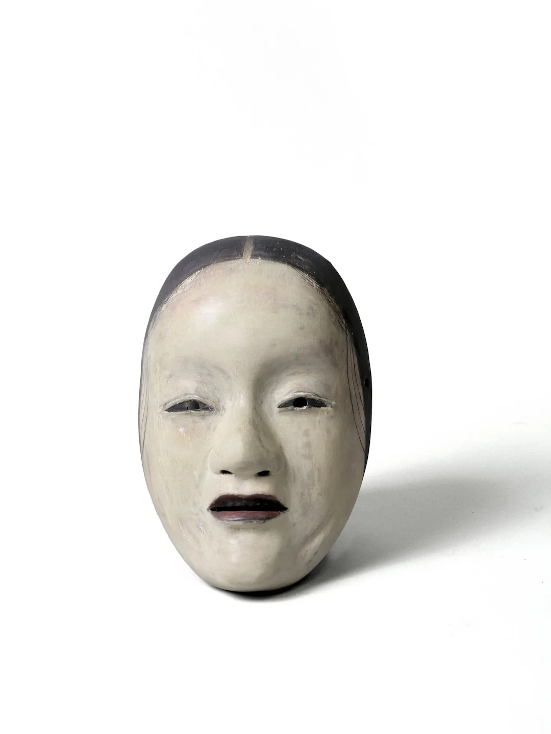 Masque Nô de la femme triste. - Lot 305