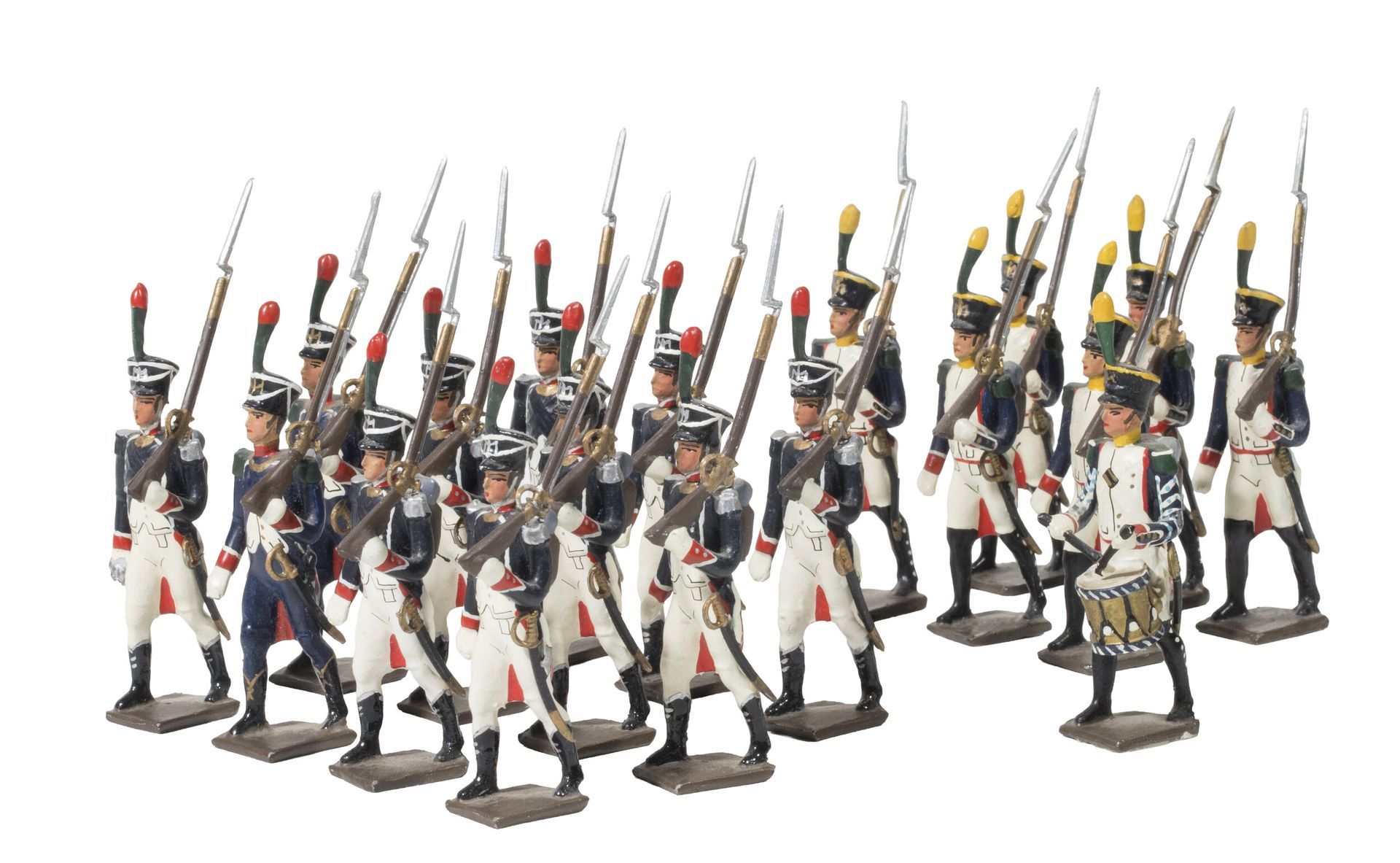 Lot De 3 Soldats De Plomb Anciens – Sapeurs Du Premier Empire