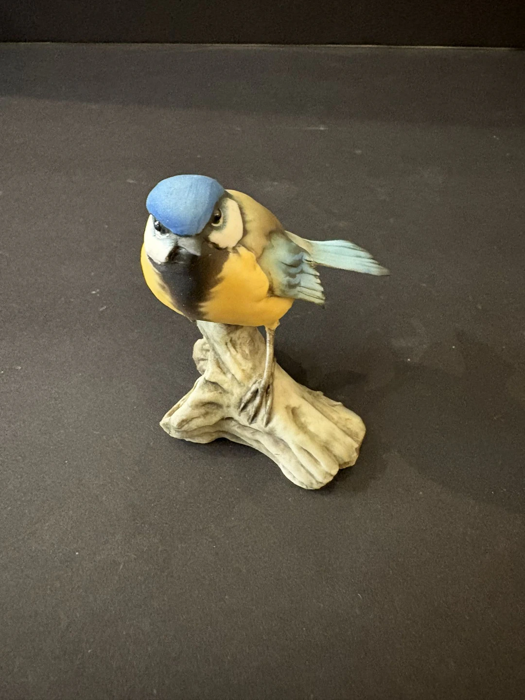 PORCELAINE TAY - GIUSEPPE TAGLIAROL (Italie). Mésange en por - Lot 330