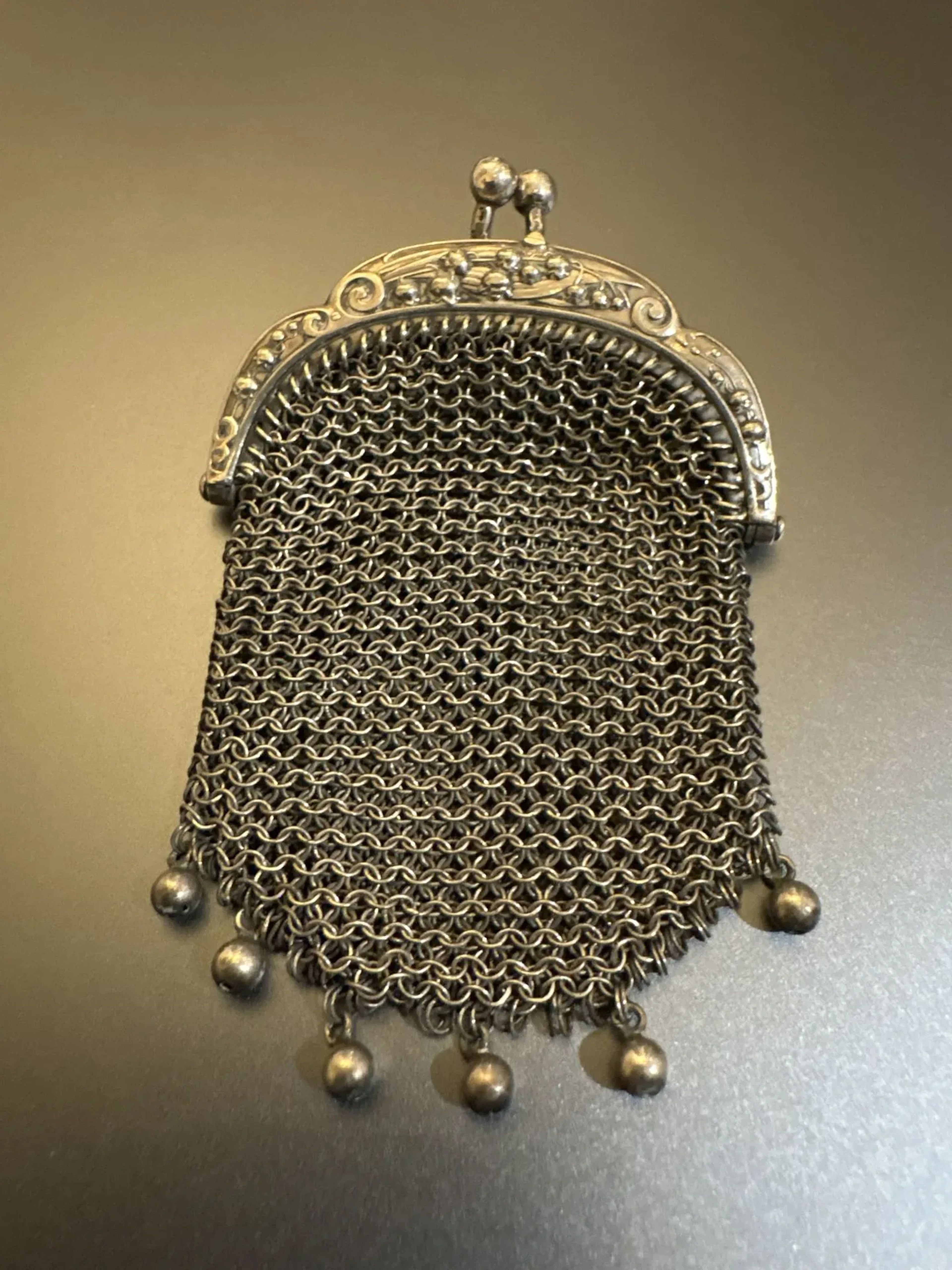Bourse en argent 800°/°° . Poids brut : 40 g. - Lot 55