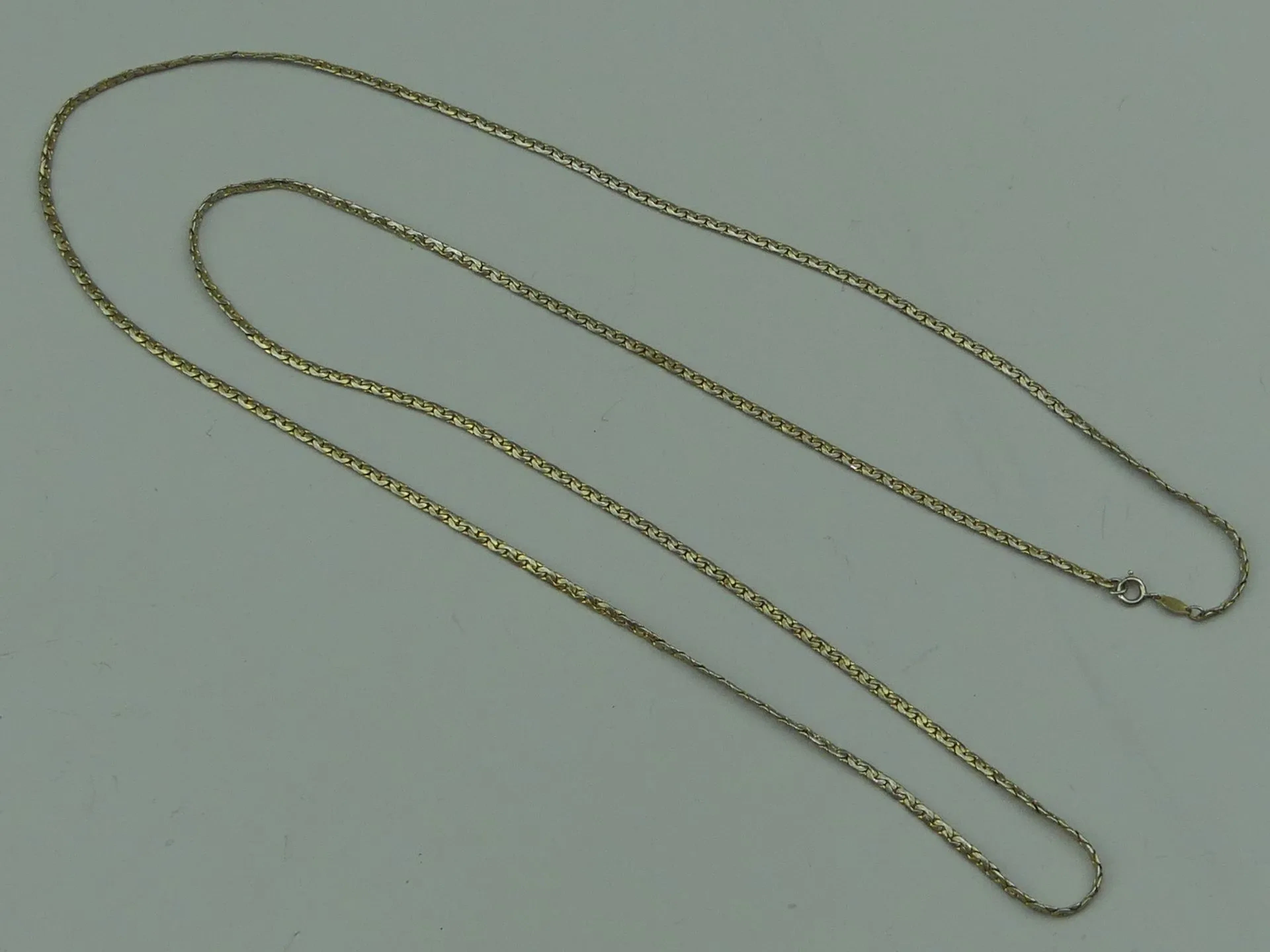 GROSSE Germany 1969 pour Christian DIOR. Sautoir à mailles s - Lot 438