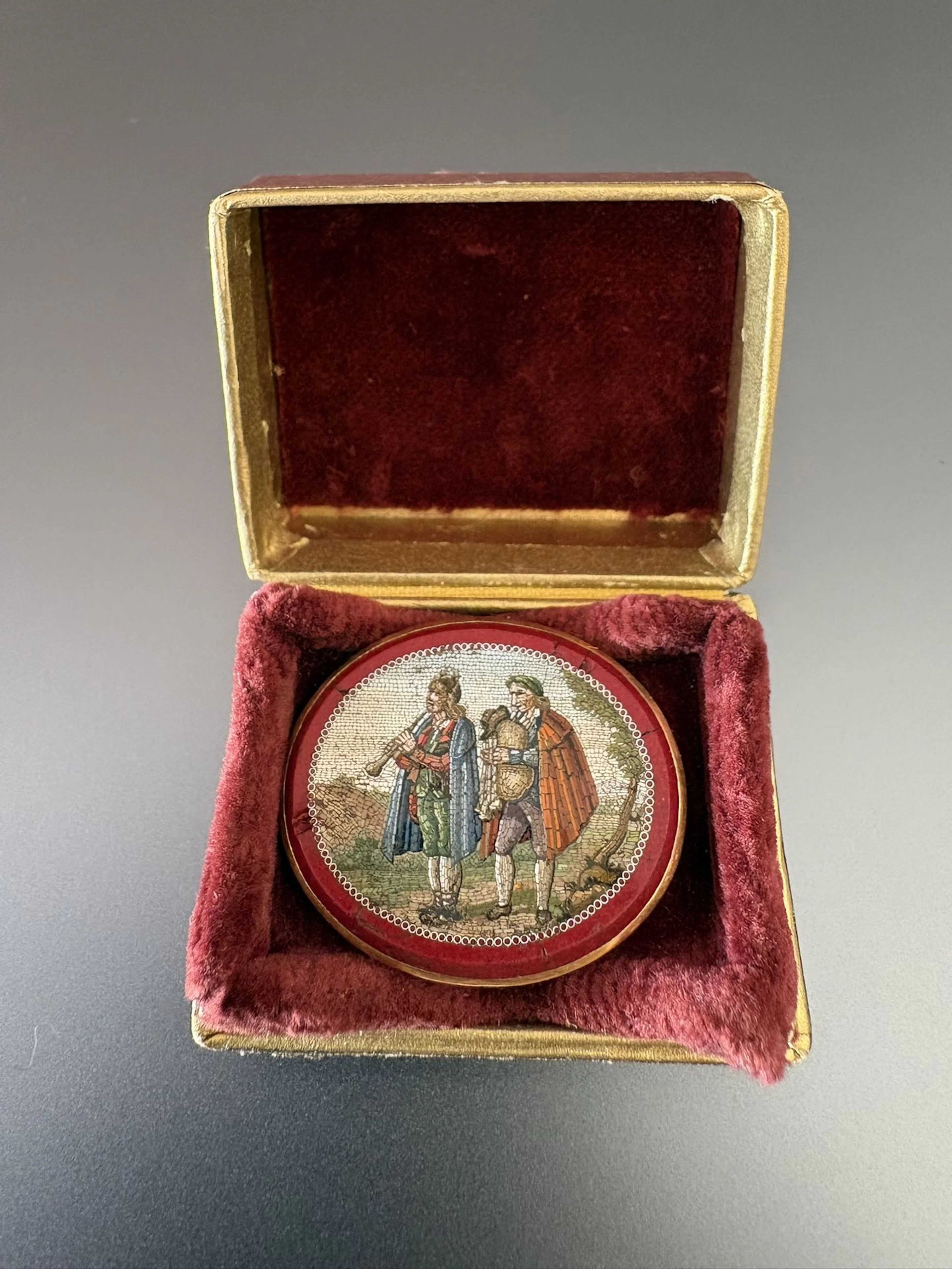 ITALIE. fin XVIIIe siècle ou début XIXe siècle. RARE MICROMO - Lot 12