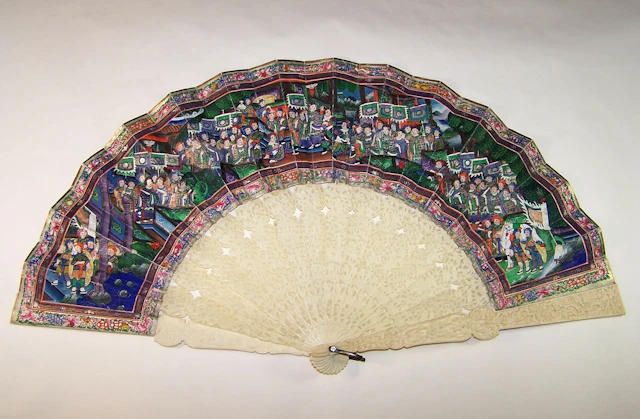 CHINE COUR IMPERIALE Éventail, la feuille double en papier p - Lot 488