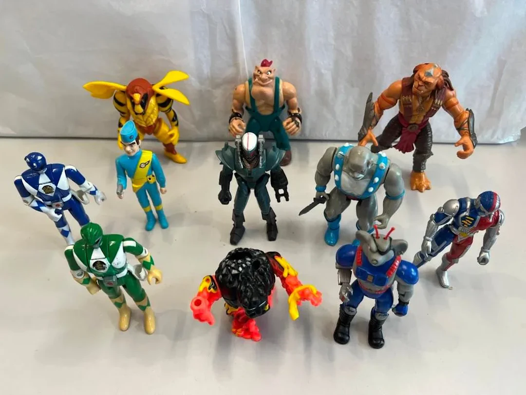 Action Figures. 1993-98. - Lot 51