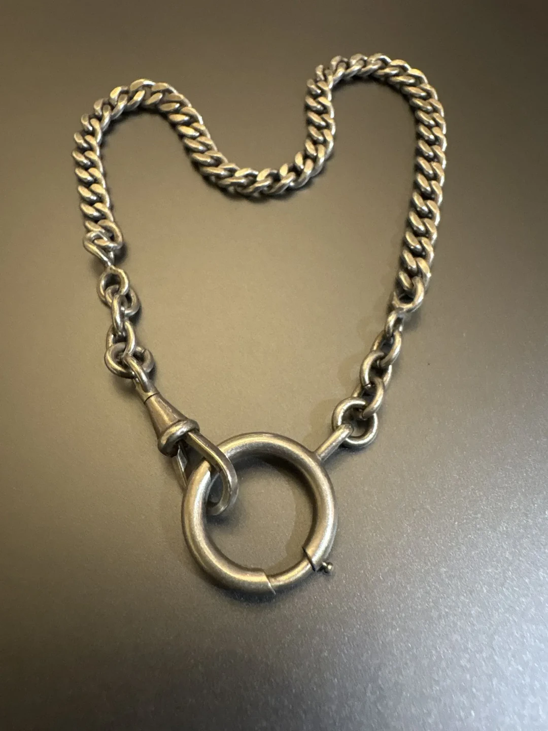 Chaîne de montre en argent 800°/°°. Poids brut : 15,4 g. - Lot 60