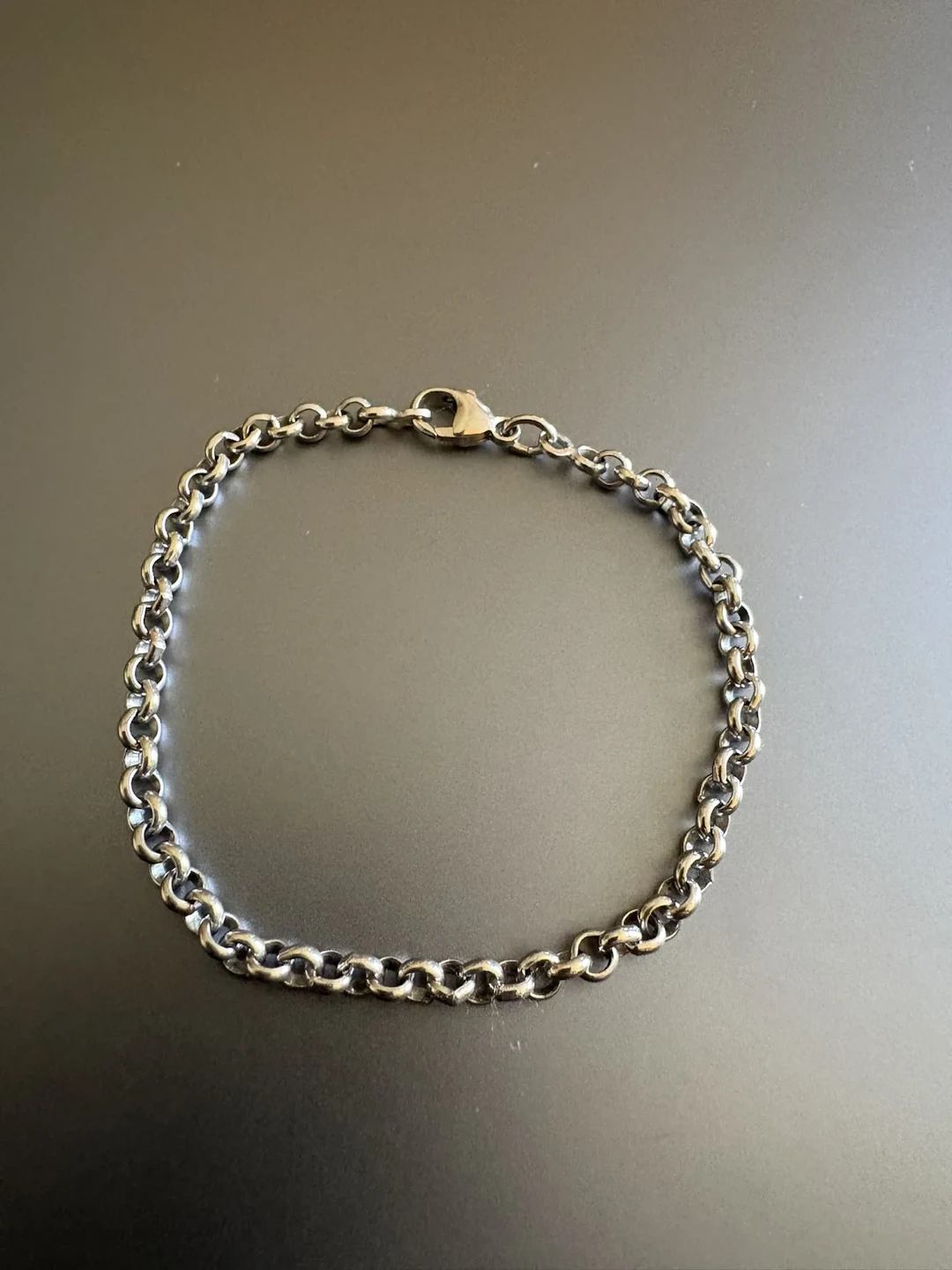 Bracelet en argent 925°/°° . Longueur : 18 cm. Poids : 6,0 g - Lot 128