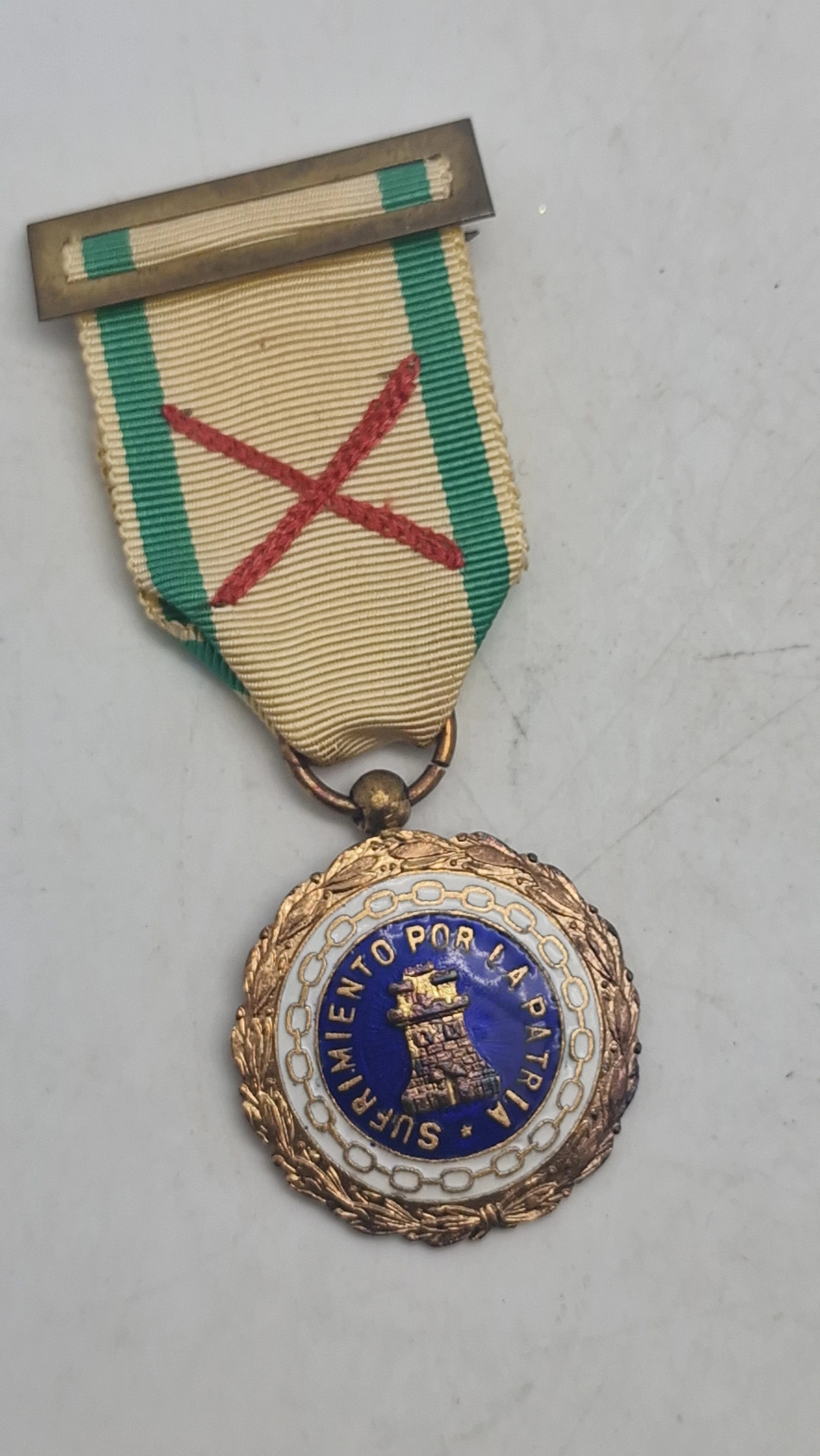 Spansk medalje kendt som Medalla de Sufrimientos por la Patria (Medalje