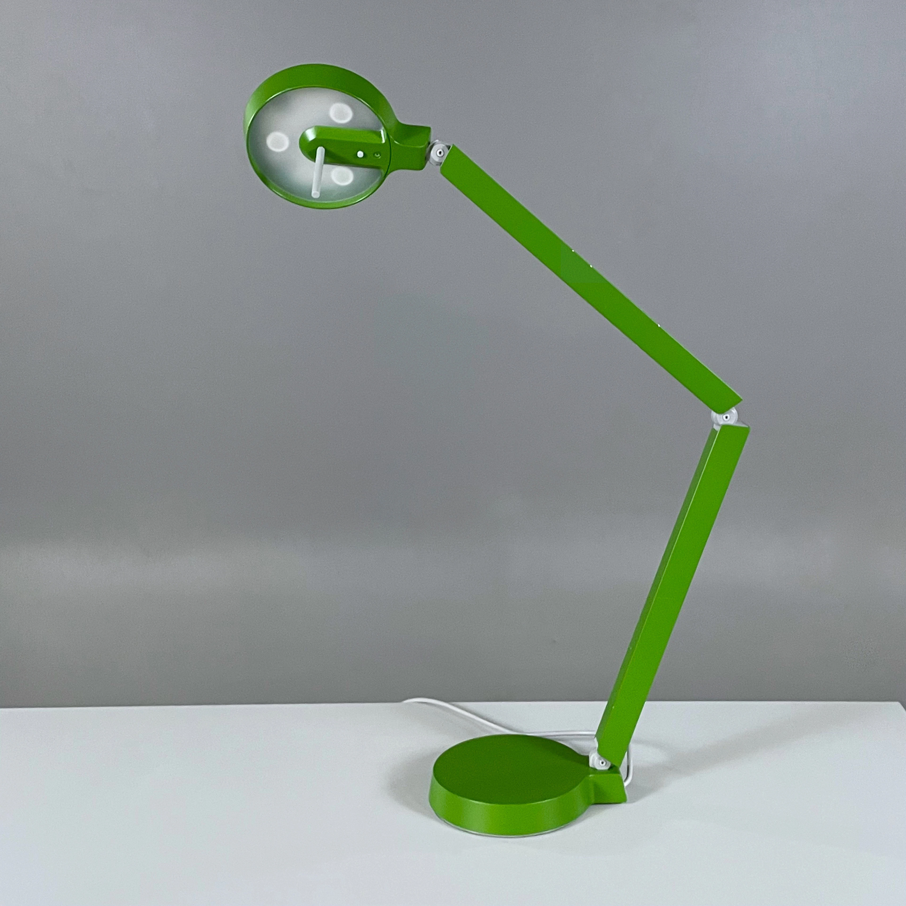 Skrivbordslampa Wästberg W081