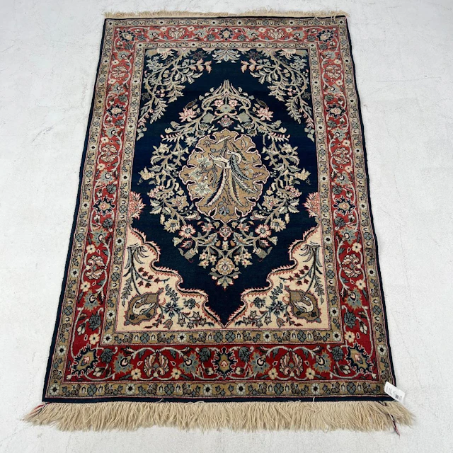 Orientalisk äkta matta, Iran