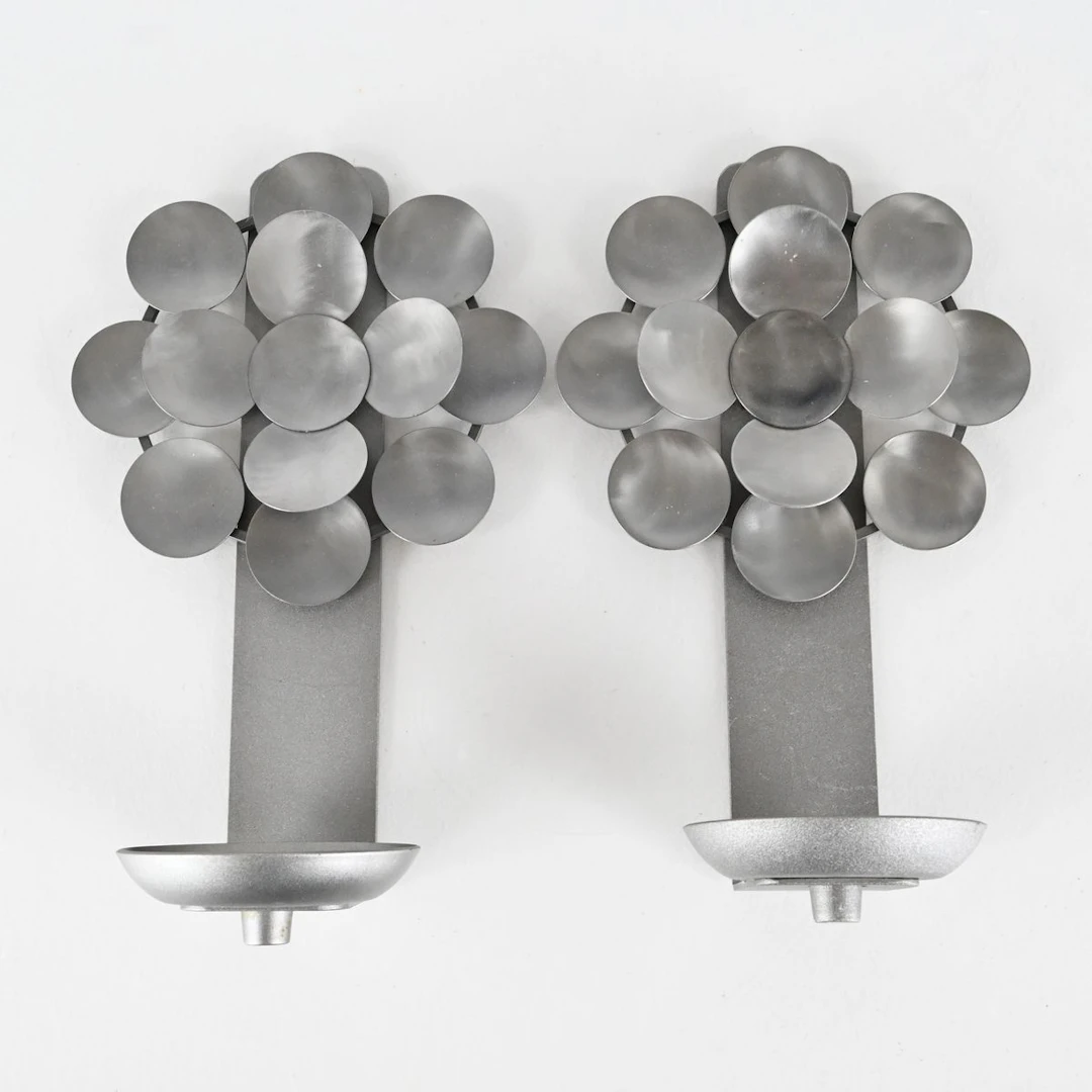 2 väggljusstakar, metall, 1970 tal