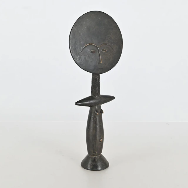 Afrikansk träskulptur