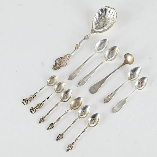 Parti silverskedar