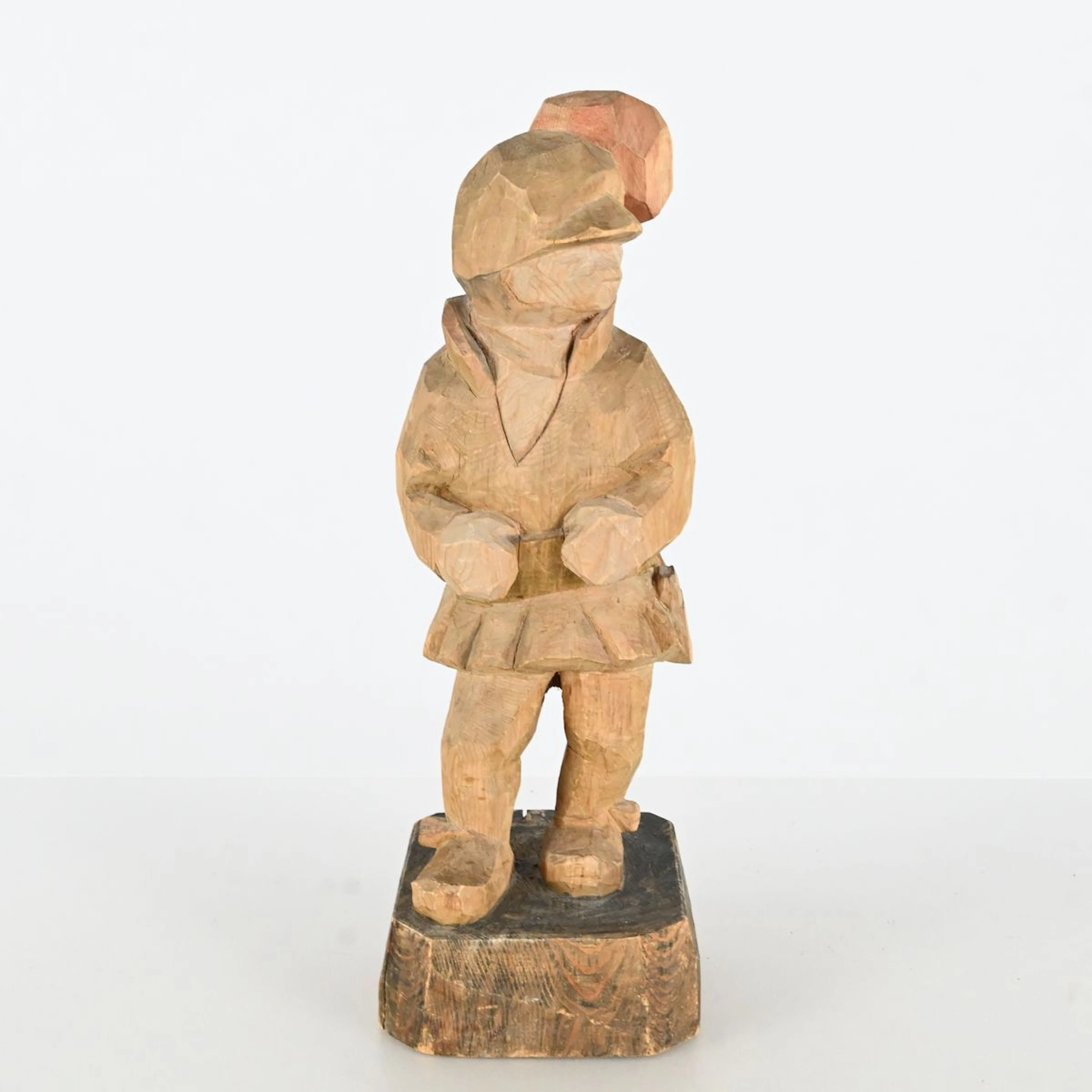 Hjalmar Rönnbäck, träskulptur, samegubbe, 1949