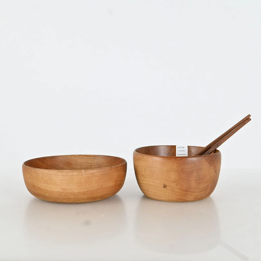 2 Teakskålar, 2 salladsbestick