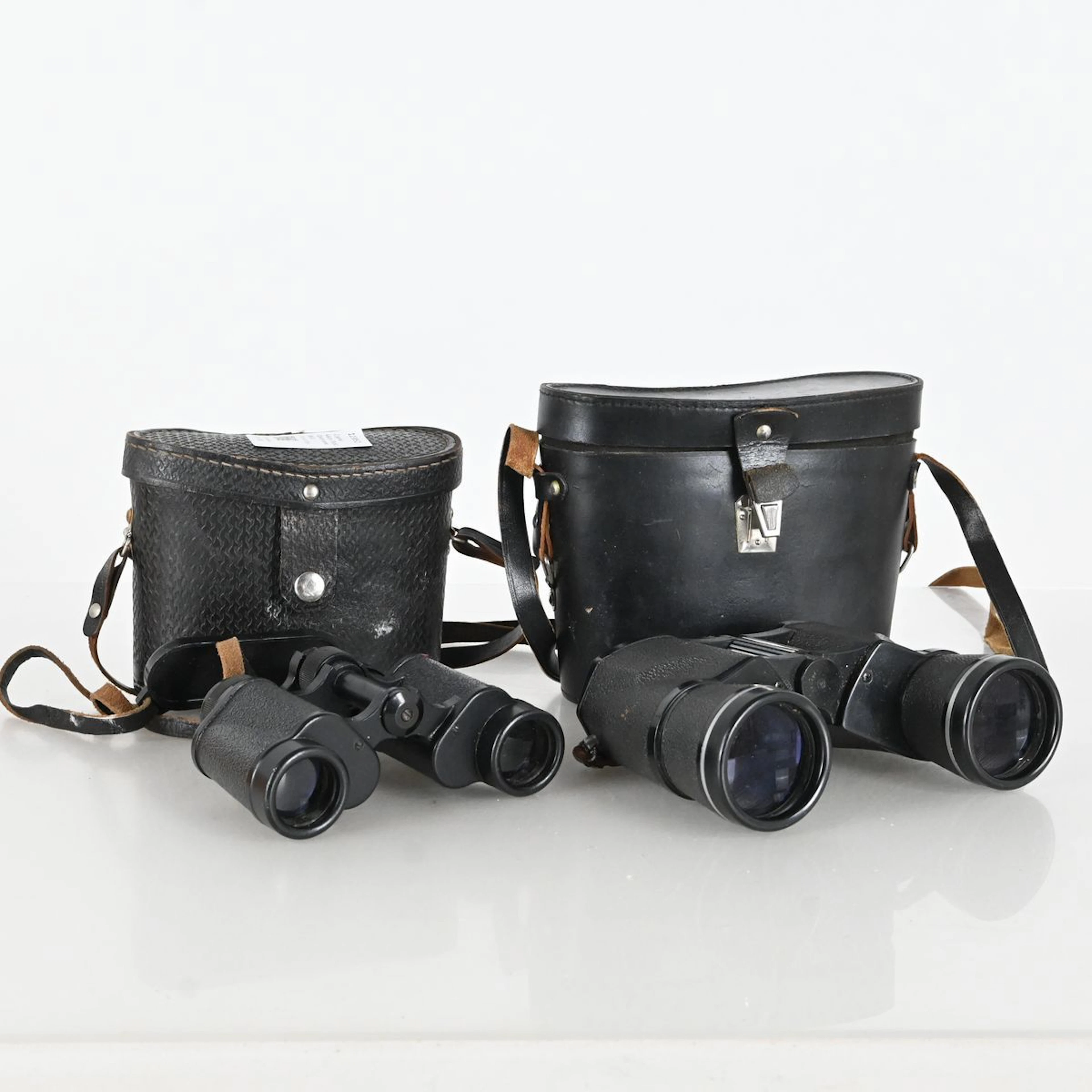 2 gamla kikare, 10x50 Zenith samt 8x30