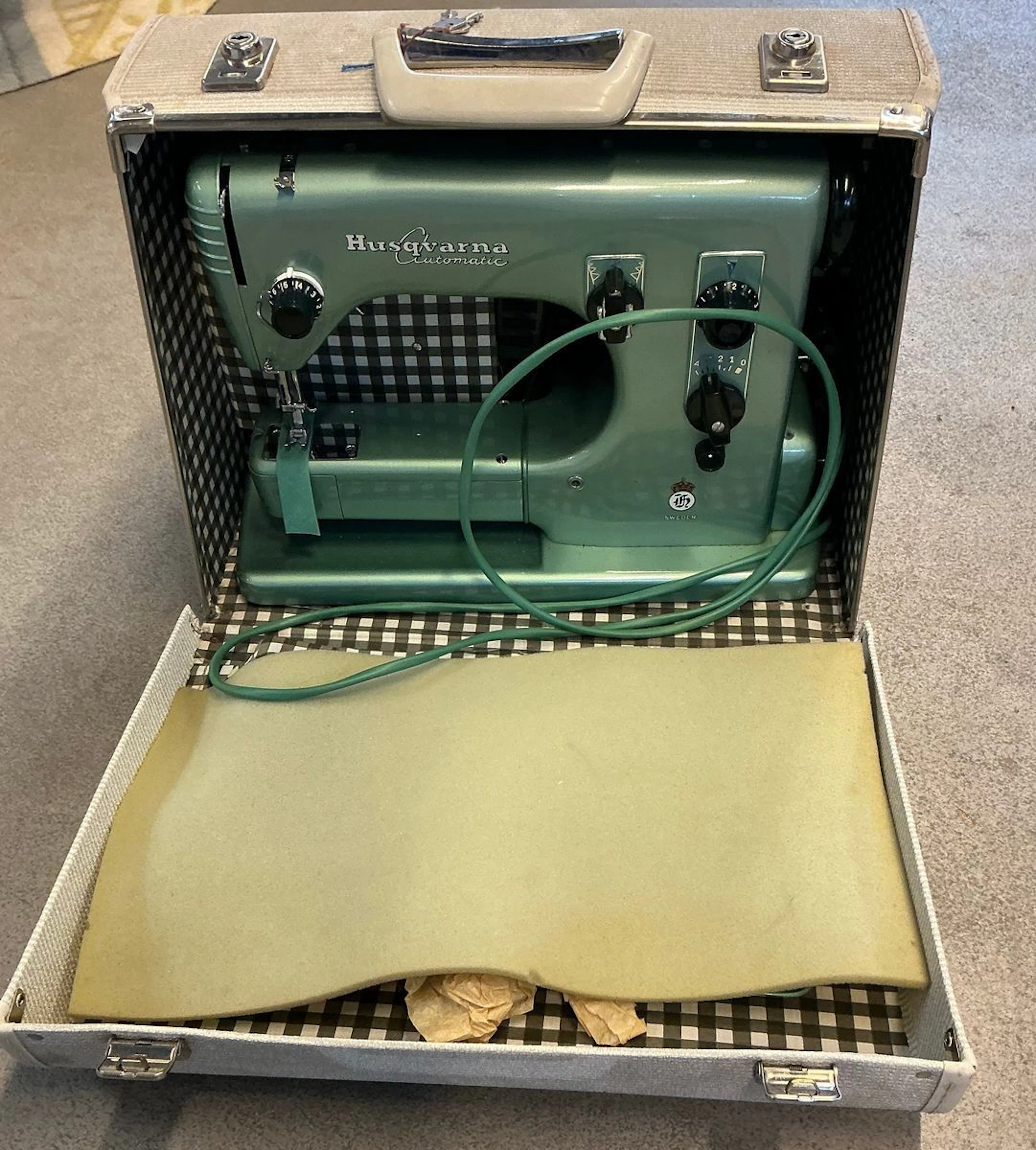 Symaskin, Husqvarna automatic