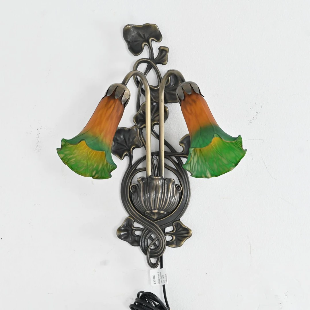 Vägglampa 2 arm, Jugend stil, 1900 talets slut
