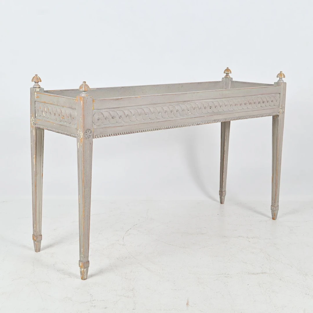 Blombord, gråmålat, Gustaviansk stil, 1900 tal