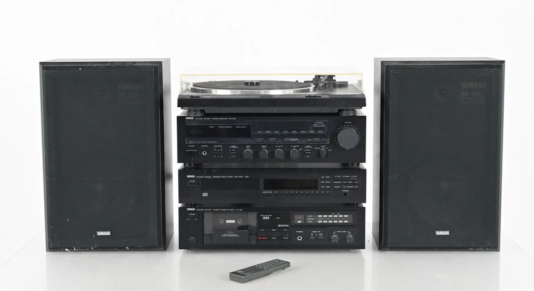 Stereoanläggning, 2 högtalare, Yamaha