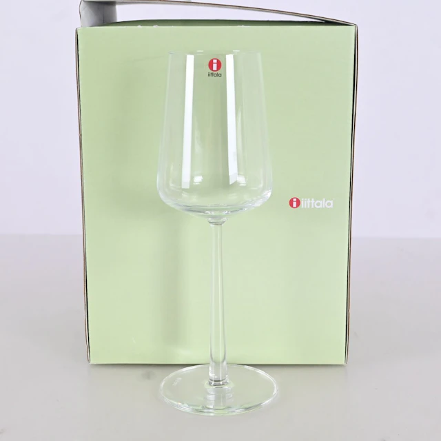 4 st Vitvinsglas "Essence", IIttala