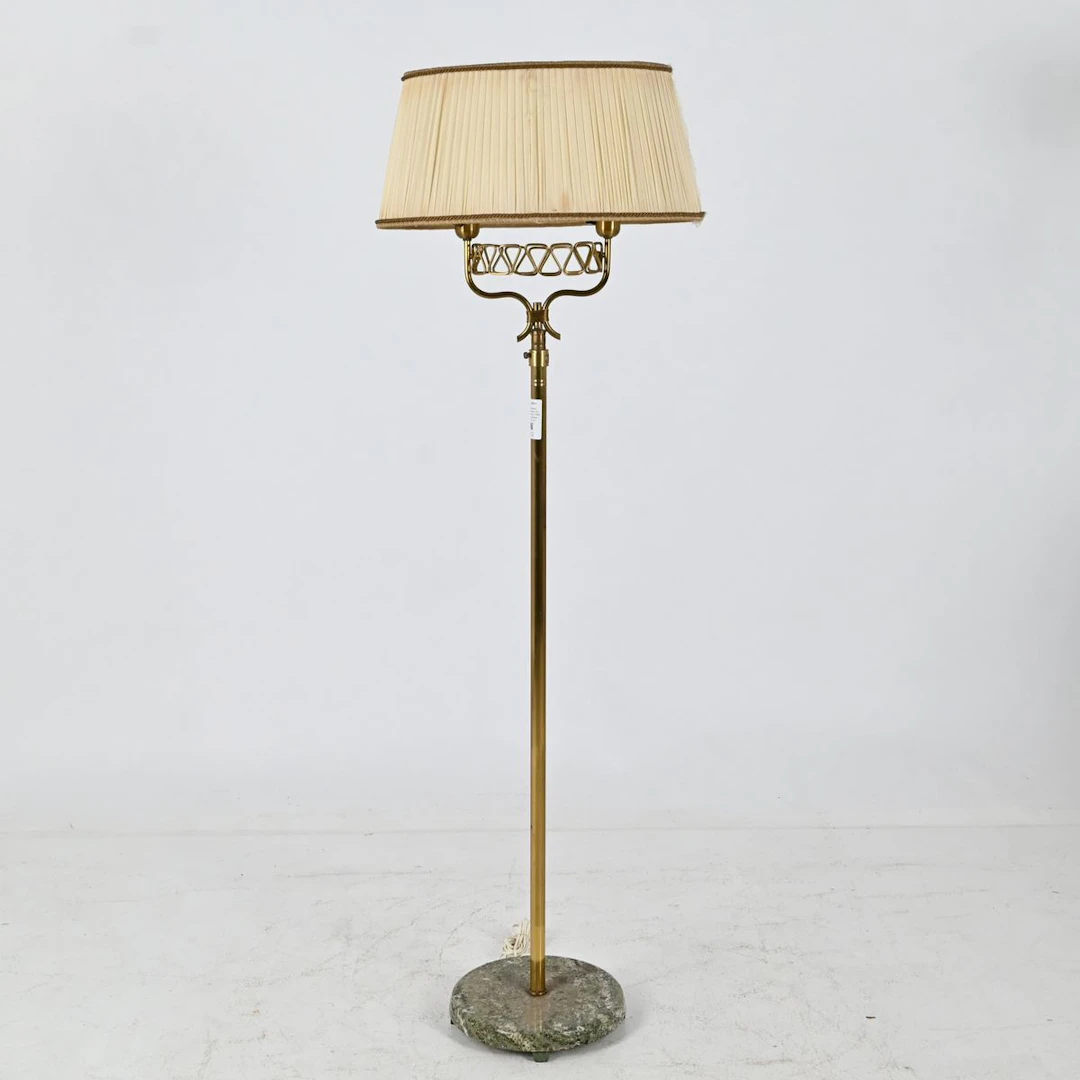 Golvlampa, Mässing och marmor, 1940 tal, Swedish Grace