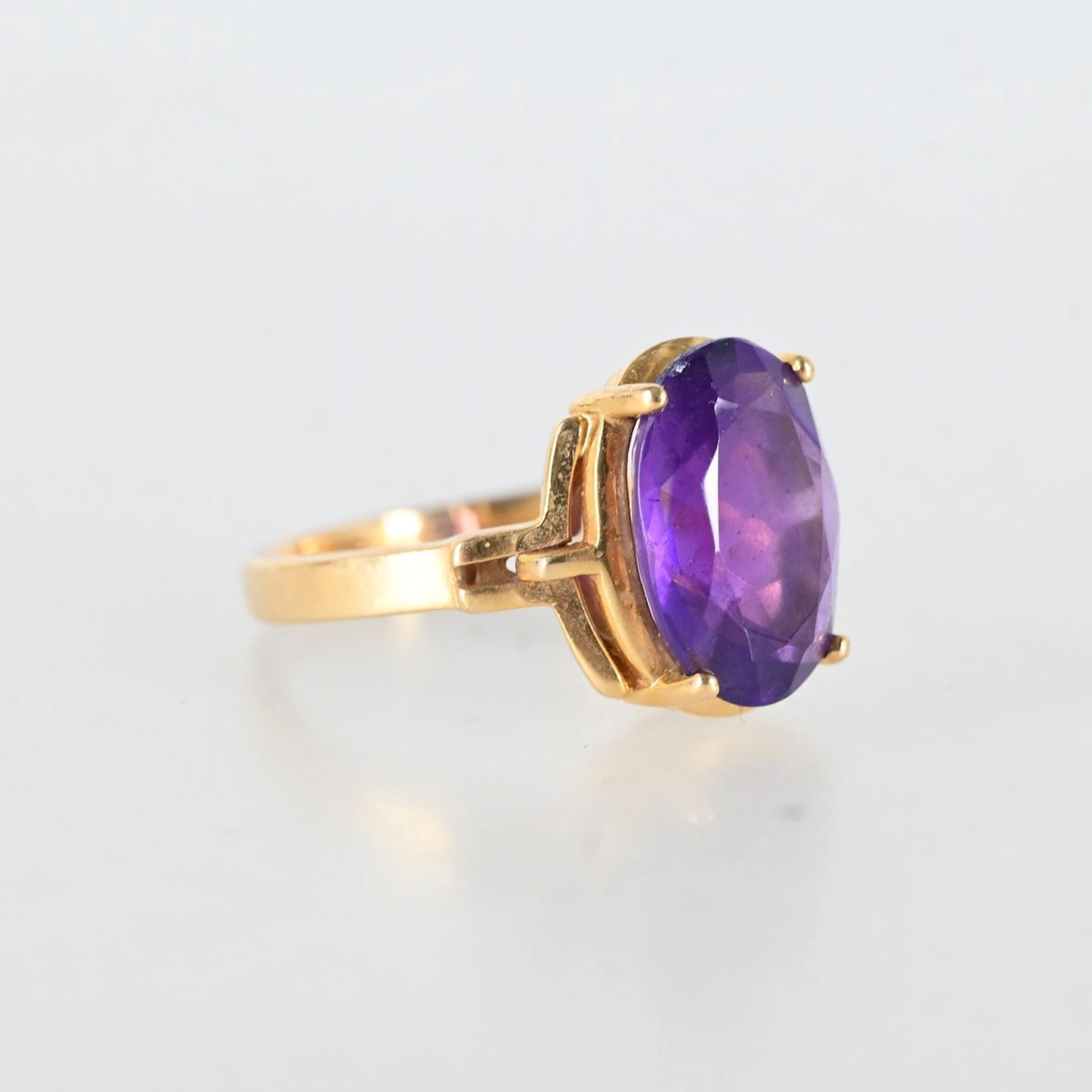 Ring med lila sten, 18K Guld, Ametist