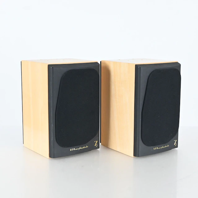 Ett par högtalare, Diamond 7.2 Limited Edition