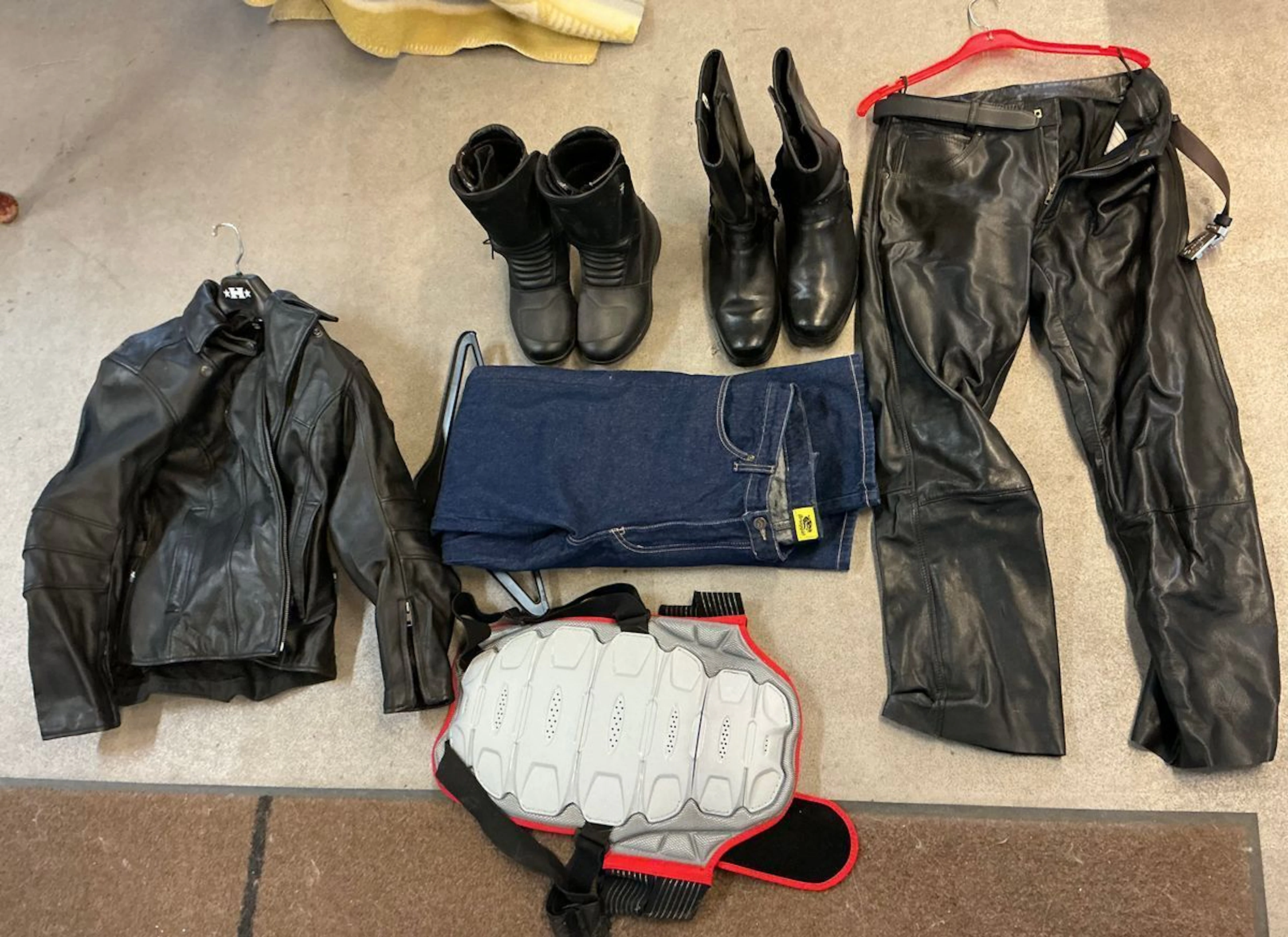 Motorcykelkläder samt jeans
