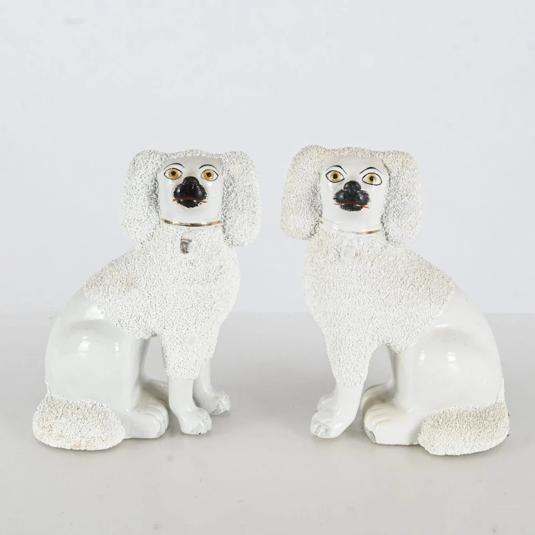 Spishundar, 2 st, porslin