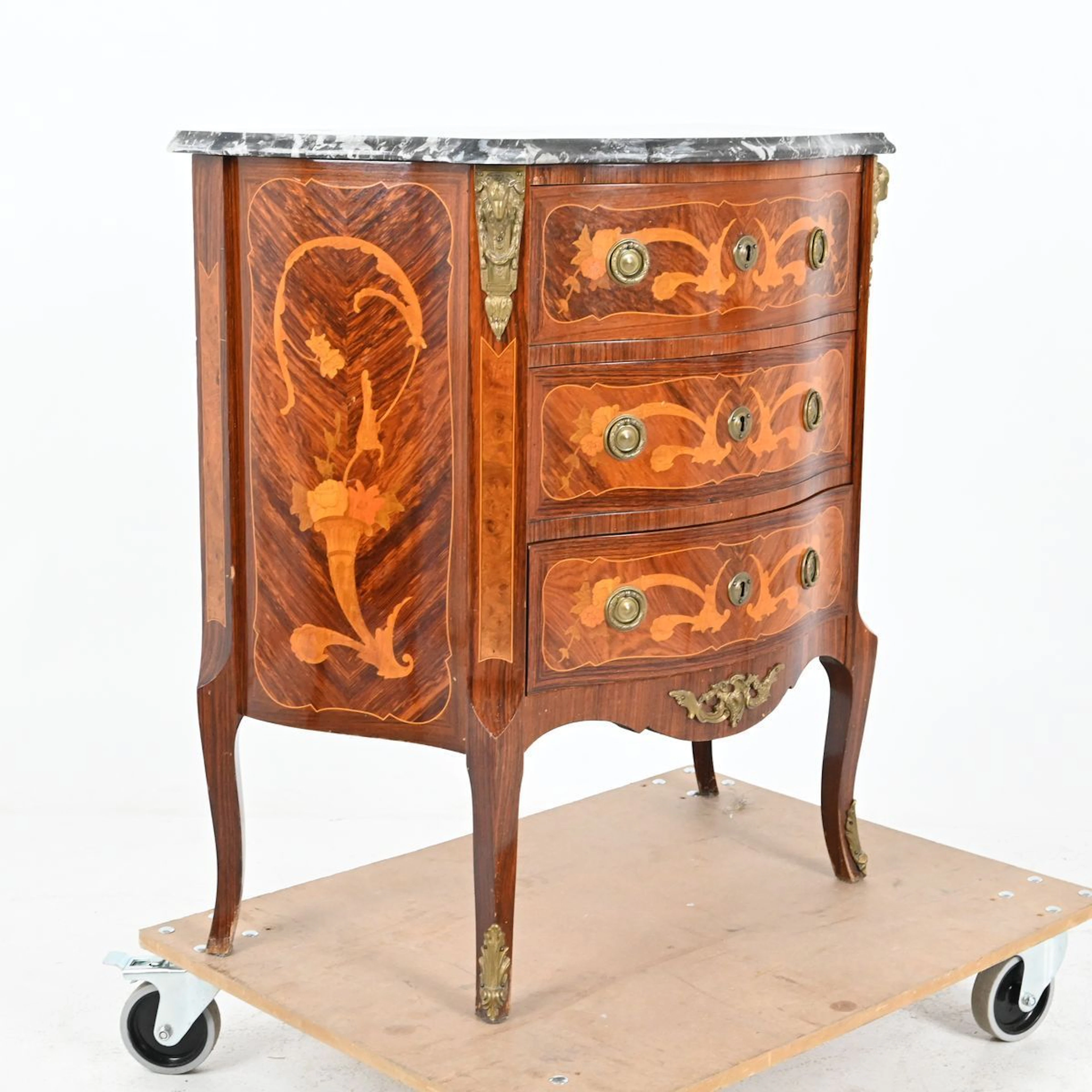 Stilbyrå med marmorskiva, Mahogny med intarsia