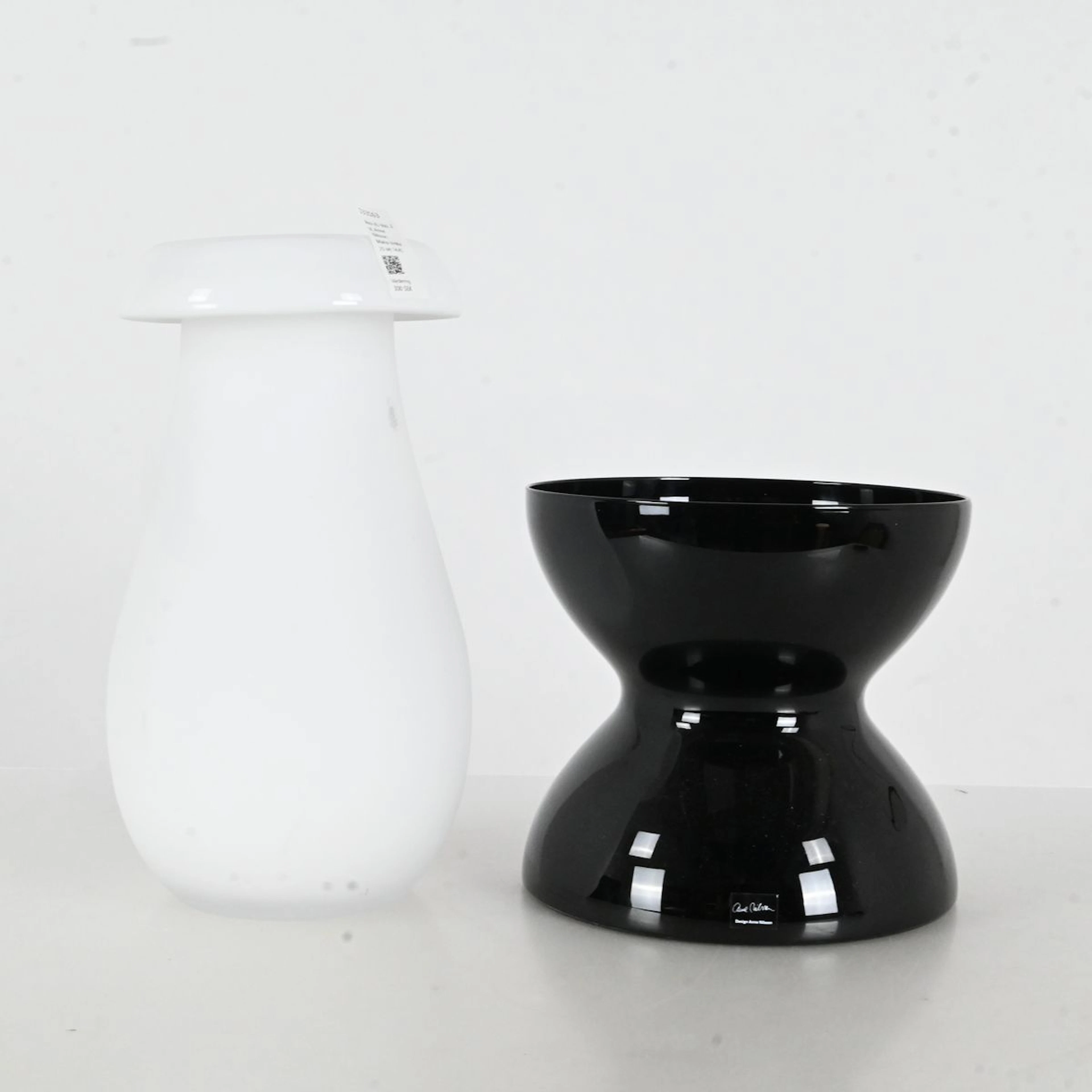 Ikea XL-Vas, 2 st, Anne Nilsson, Maria Vinka