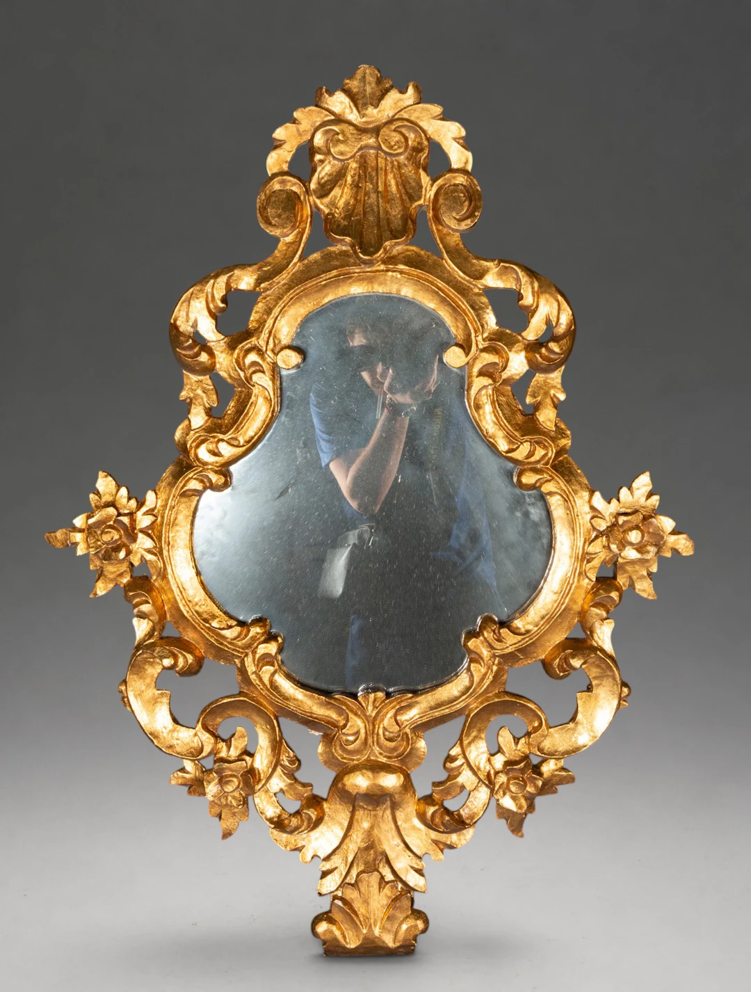Carved and gilded wooden cornucopia – 20th century