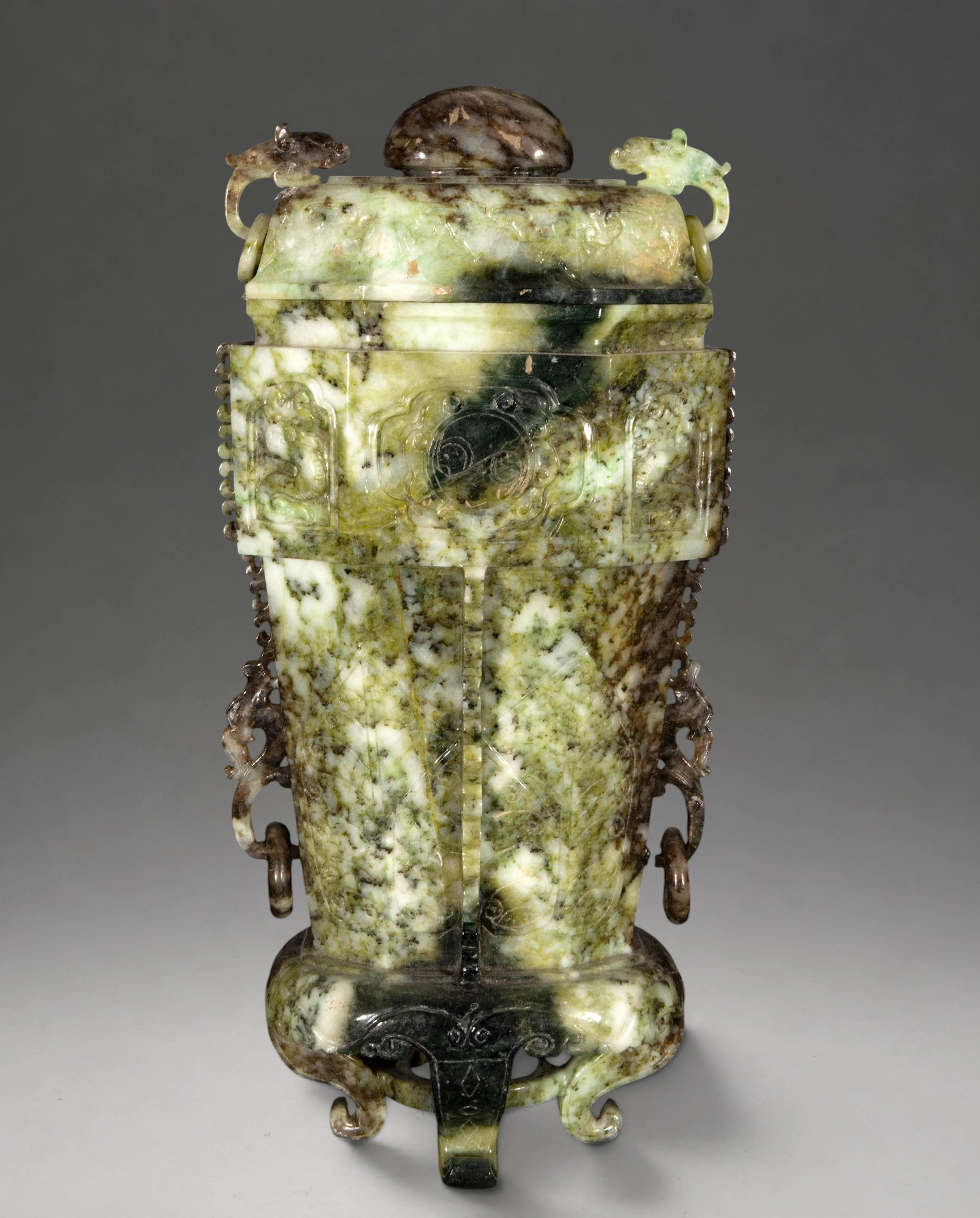 Tibor with archaic decoration – China