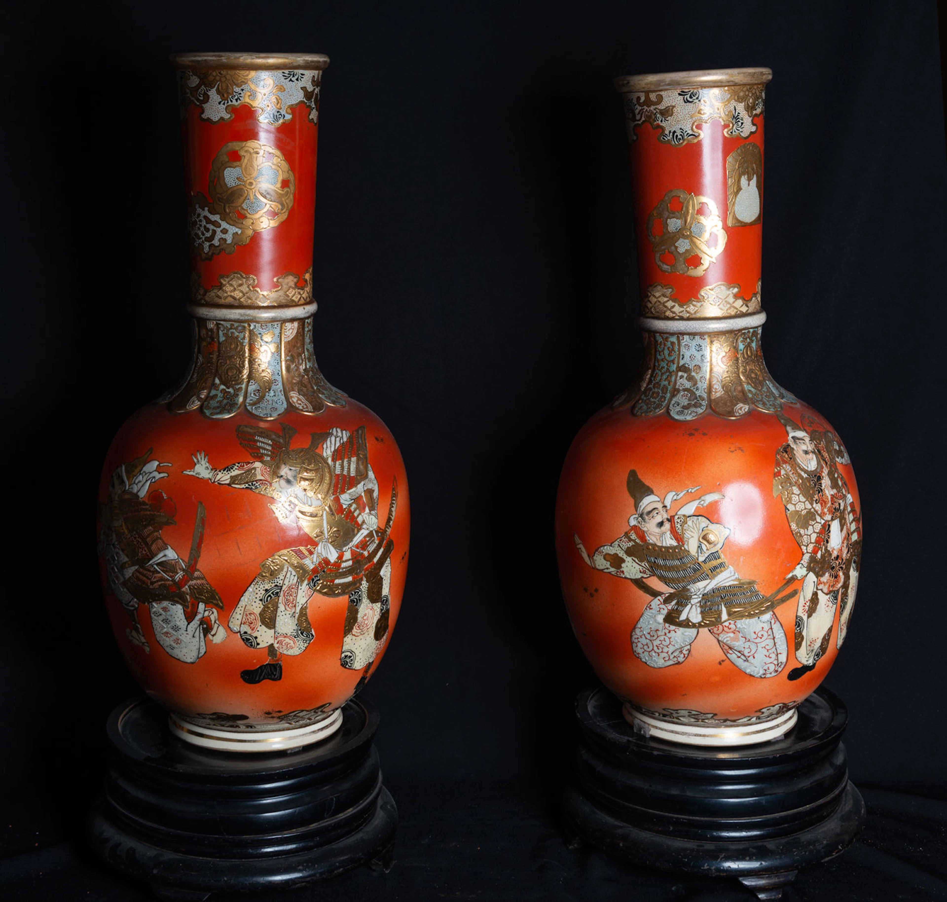 Spectacular pair of Japanese Satsuma vases, Meiji period, 19th century