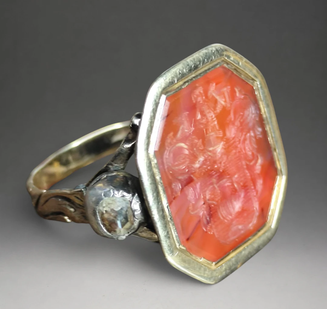 Important Austro-Hungarian Nobility Ring in 14k gold