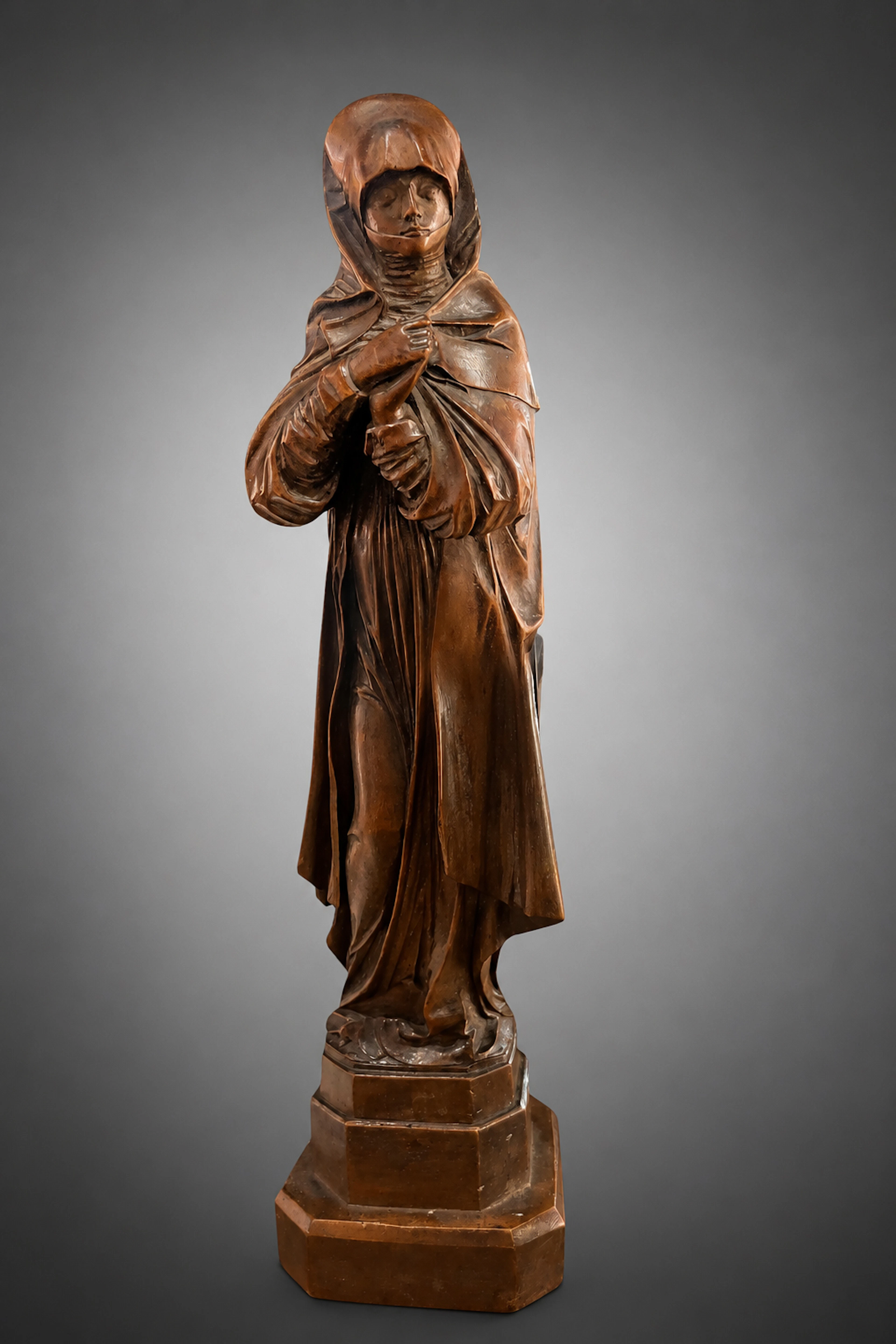 Mourning Magdalene in wood - Based on Flemish Gothic models, 19th century