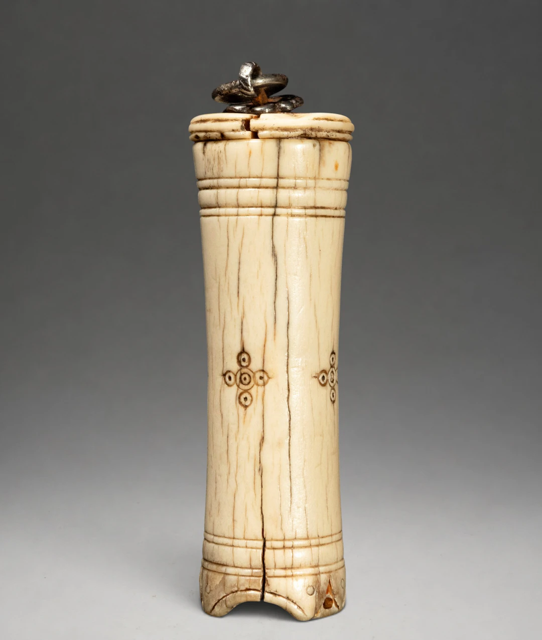 RARE PYXID IN SICILIAN ISLAMIC STYLE, NORMIAN SYCLE, 19TH CENTURY