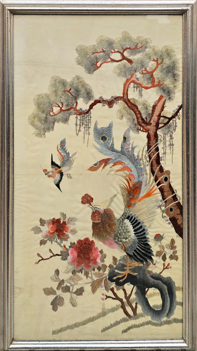 Beautiful Chinese embroidery from the early 20th century