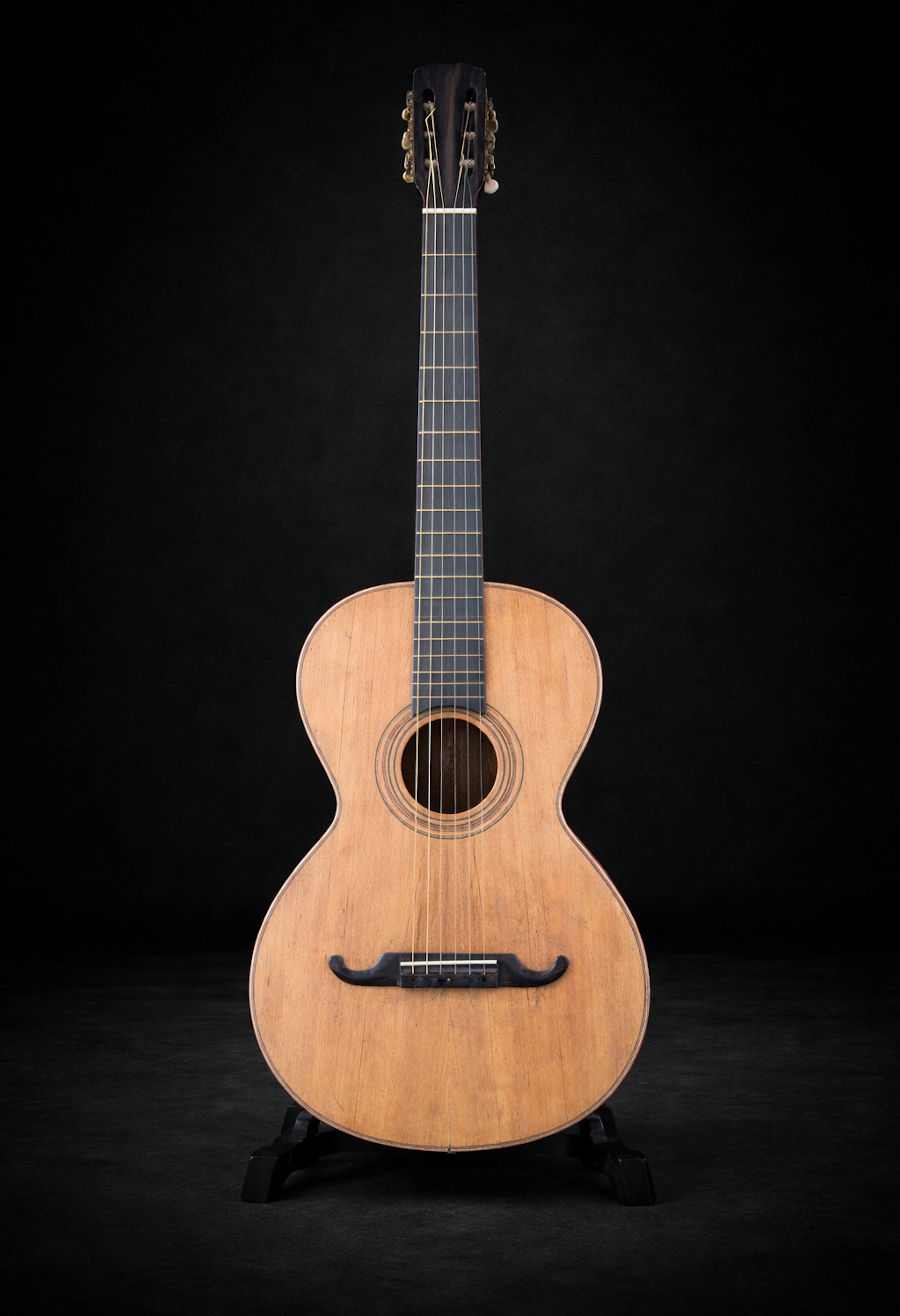 GUITAR (Europe, 19th century) Romantic guitar