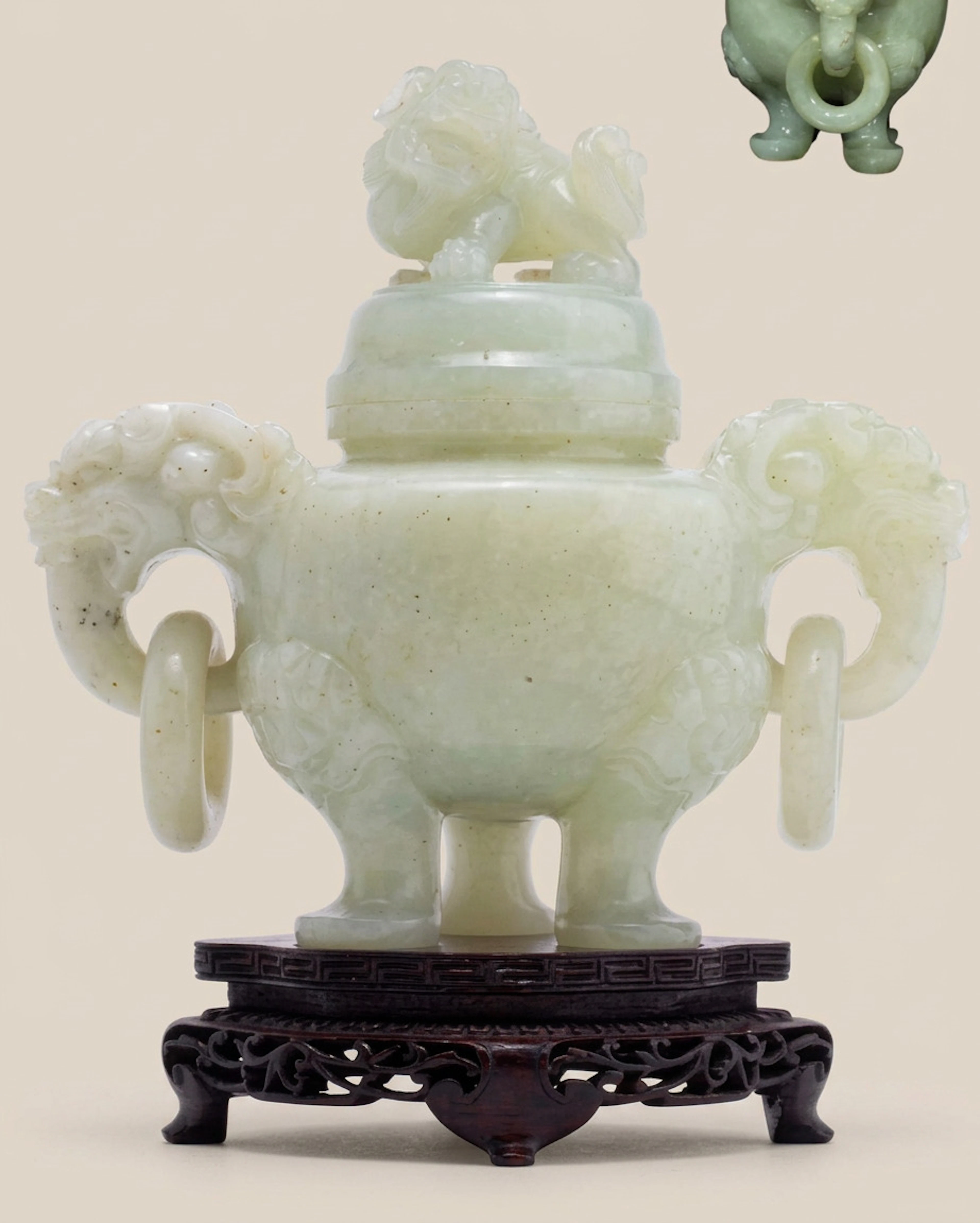 Tripod vessel with lid and zoomorphic handles, China, 20th century