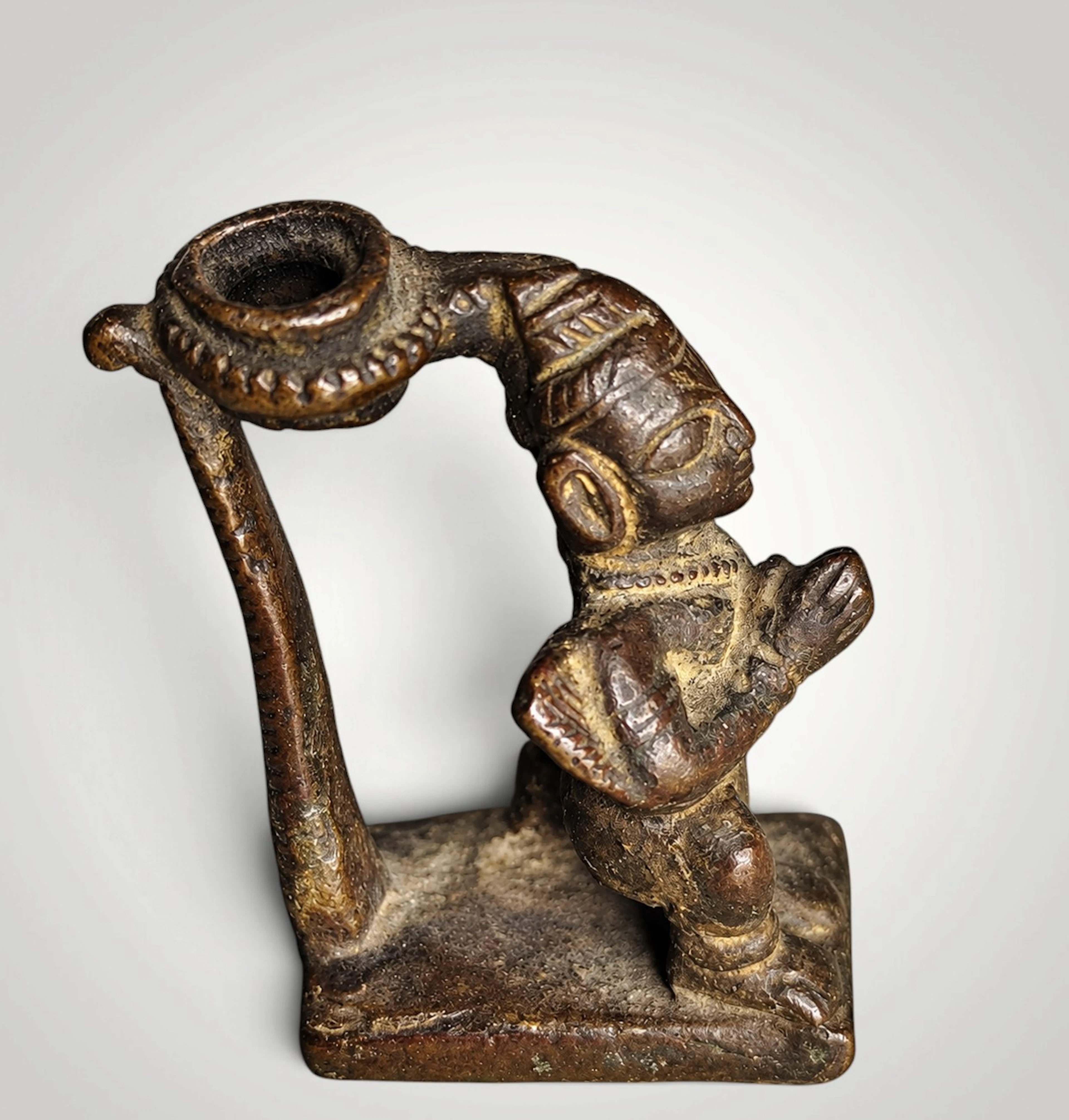 Hindu deity, small bronze statuette from the 17th–18th century