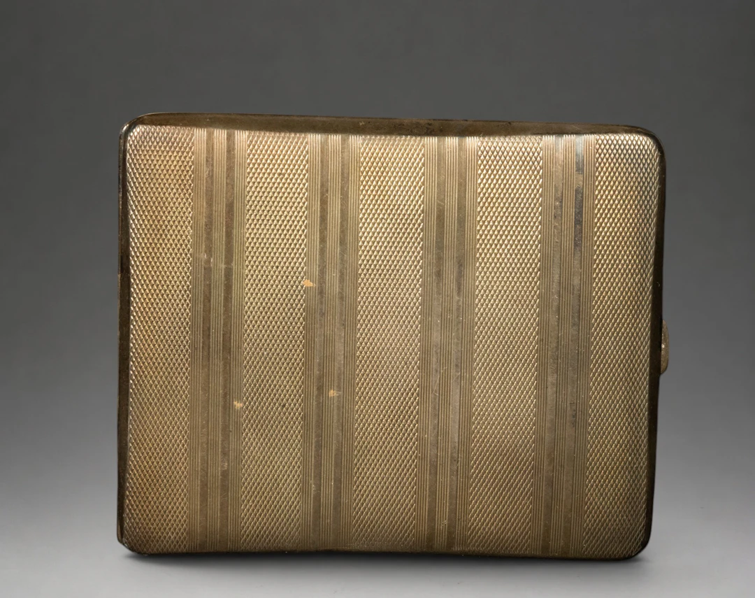 SILVER CIGARETTE CASE 1940s 128G