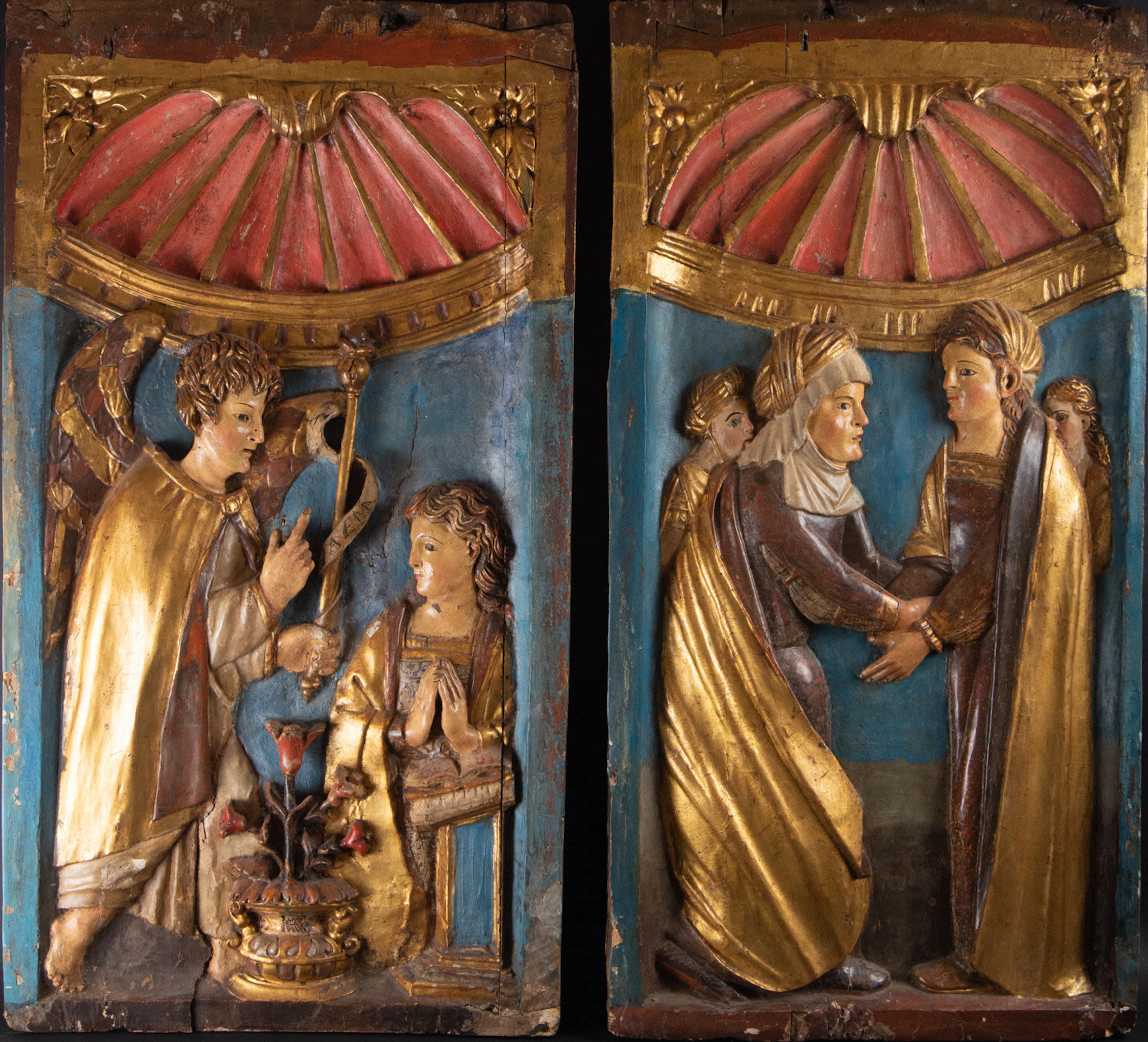 Important couple of Reliefs representing The Annunciation and the