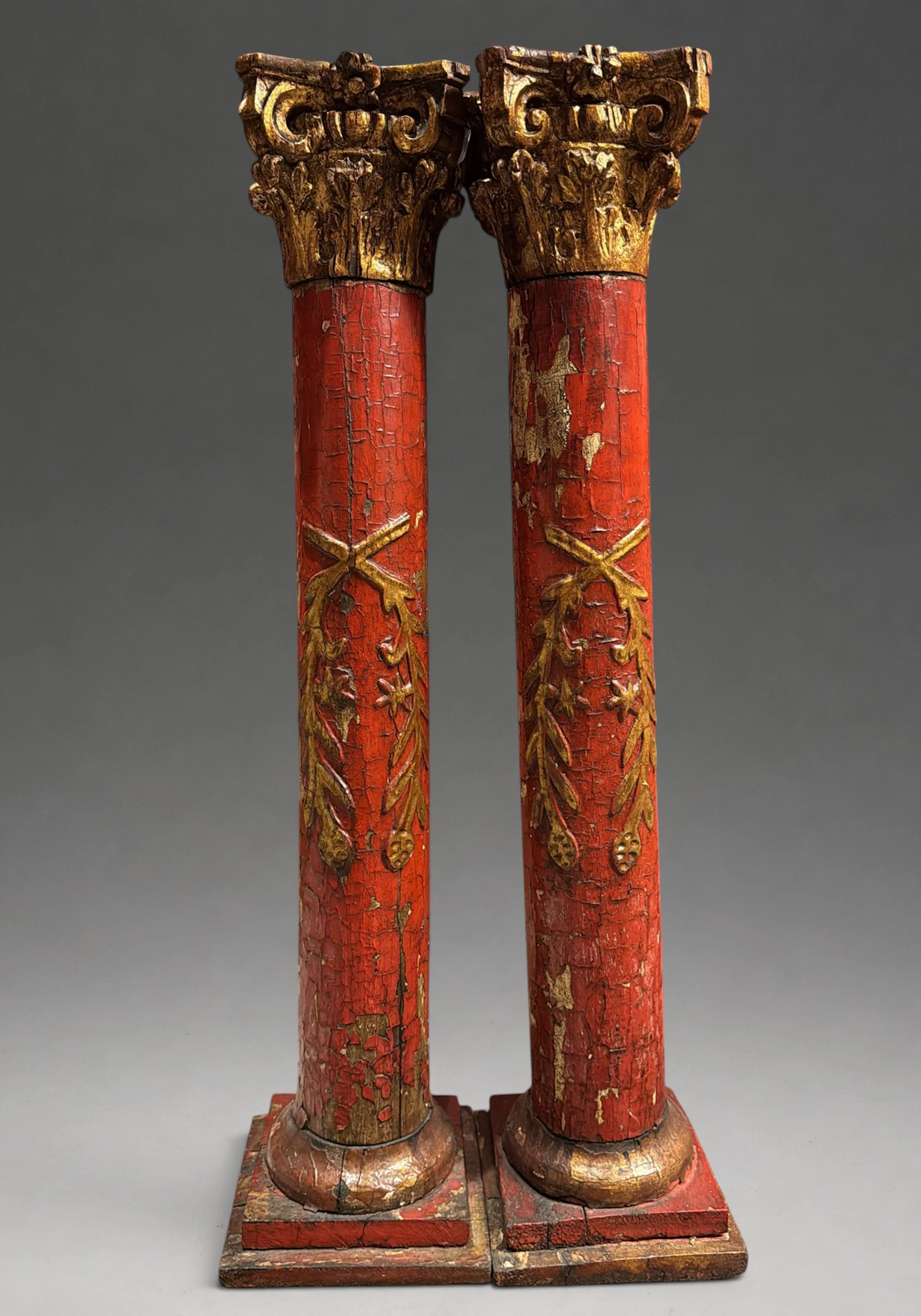 LARGE AND DECORATIVE PAIR OF 17TH-CENTURY BAROQUE COLUMNS FOR MOUNTING ON LAMPS