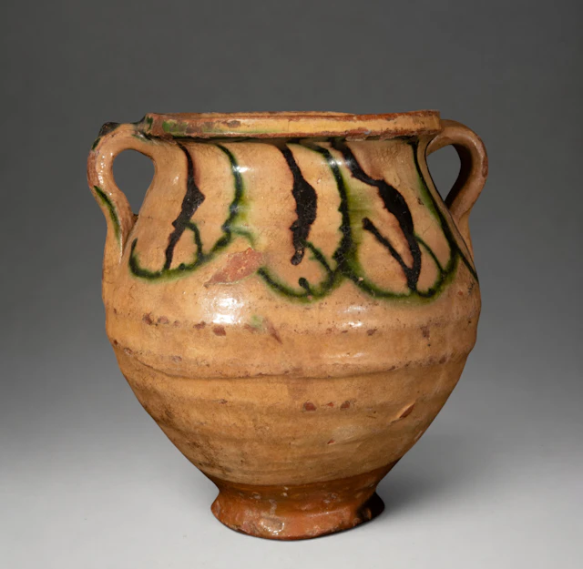 TERUEL CERAMICS - Two-handled jar with plant decoration in green and manganese