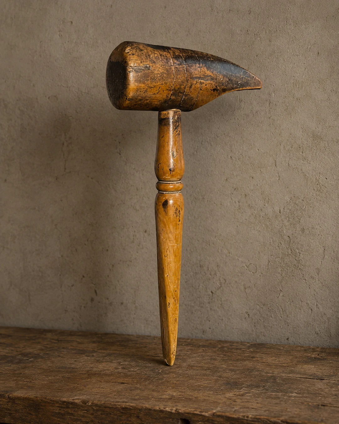 Antique 16th-century auctioneer's gavel